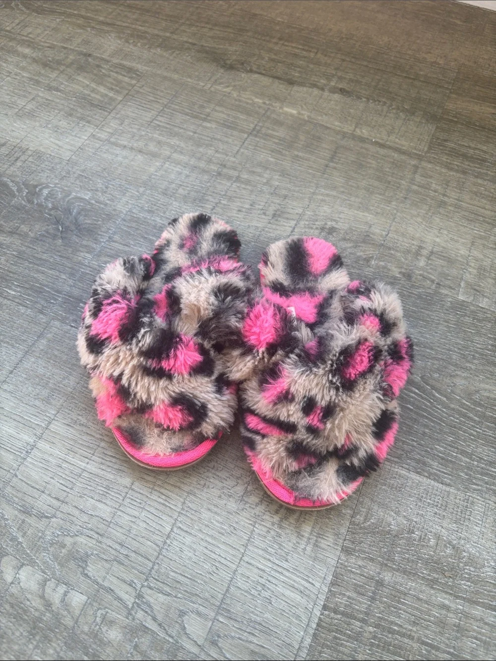 Size11-12Y Kids Faux Fur Leopard Slide Slippers - Pink